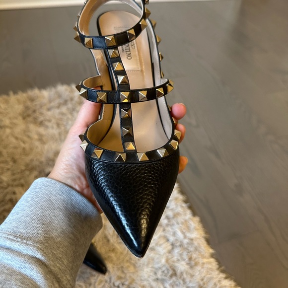 Valentino shoes ❤️  Authentic!!! - Picture 9 of 16